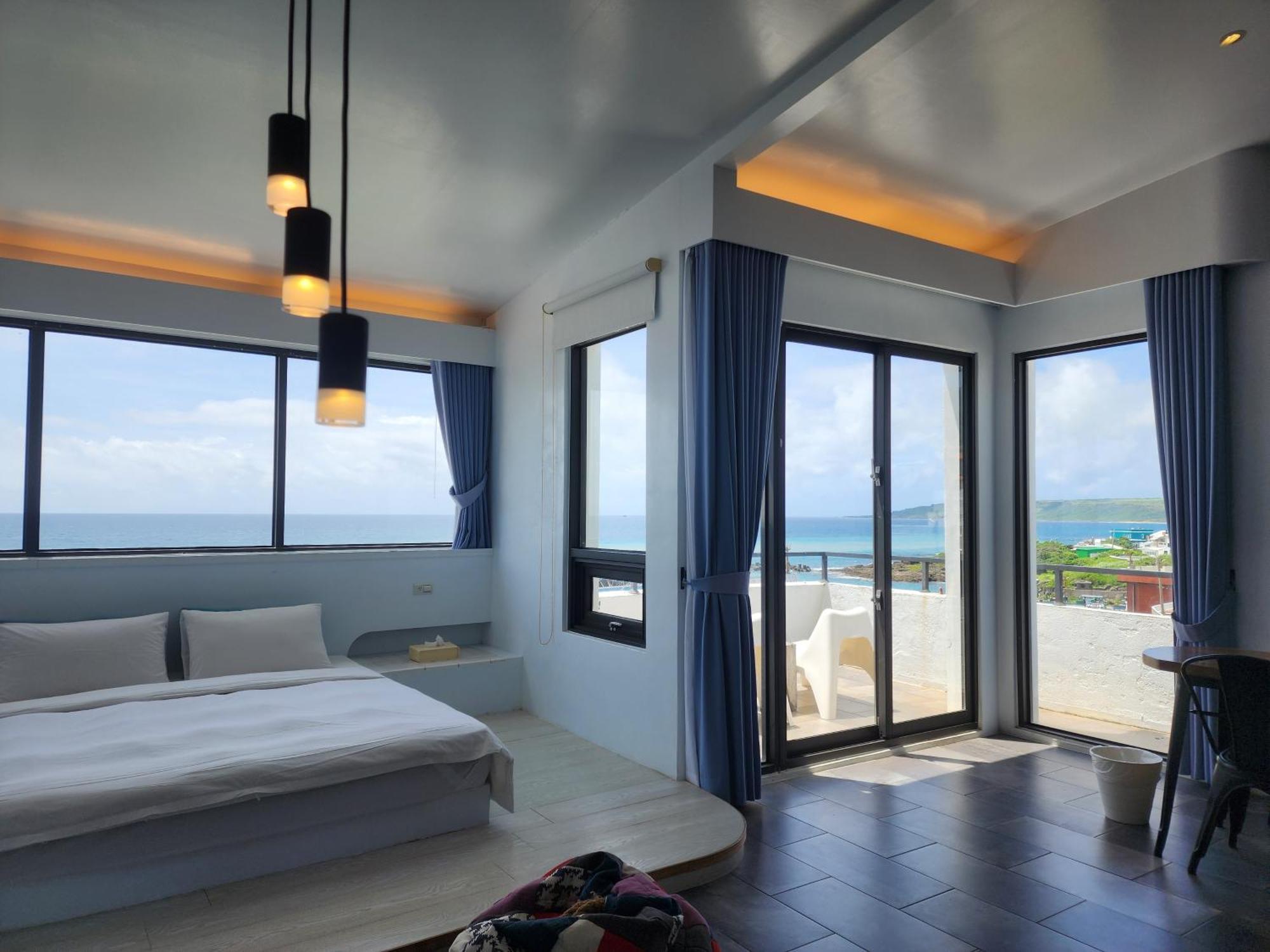 Sea Shore Hotel Manzhou Экстерьер фото